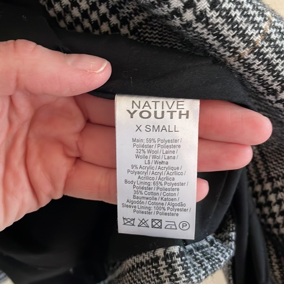 Native Youth Albion Blazer EUC - Picture 6 of 11